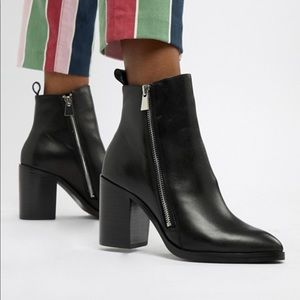 Steve Madden Tasha Leather Zippered Booties